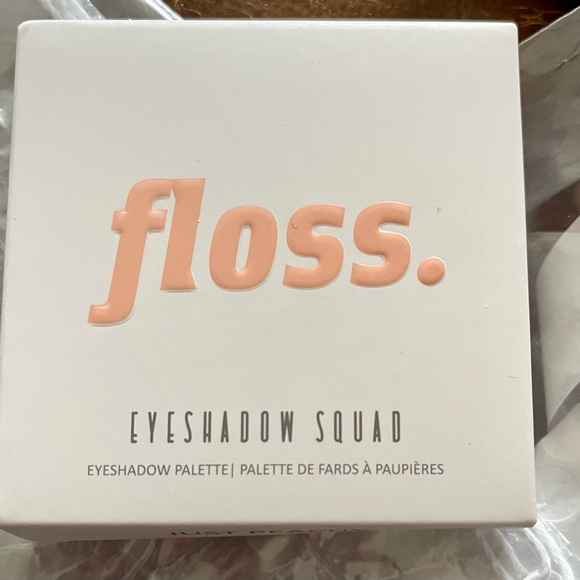 FLOSS Eyeshadow Squad in Just Peachy NEW - Picture 6 of 7
